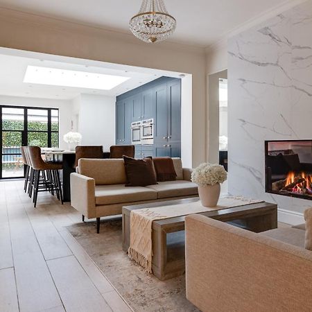 Luxury Georgian Townhouse With Cinema And Parking Villa Chester Buitenkant foto